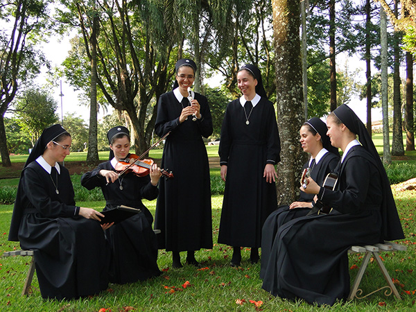 Foto: Ir. M. Nilza Pereira da Silva irmas-atibaia-2
